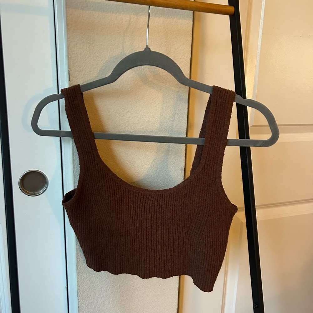 Kendall & Kylie Chocolate Ribbed Crop Top